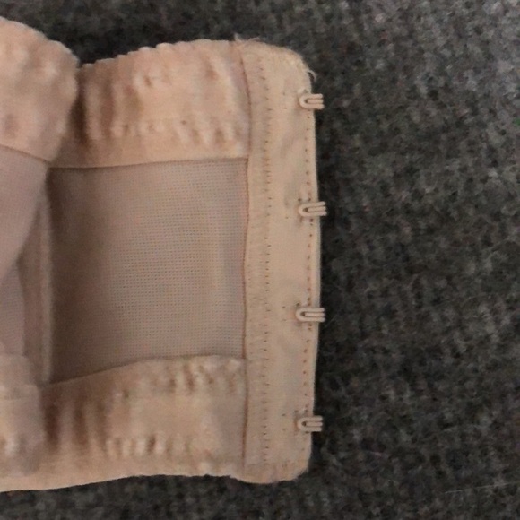 Wacoal strapless bra 32ddd cream - Picture 3 of 4